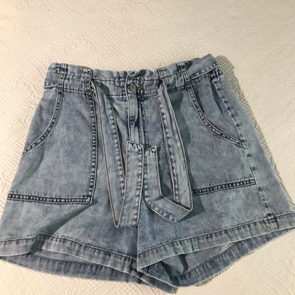 Banana Republic Paper Bag Faded Indigo Tie Waist Shorts 12 - Picture 4 of 9